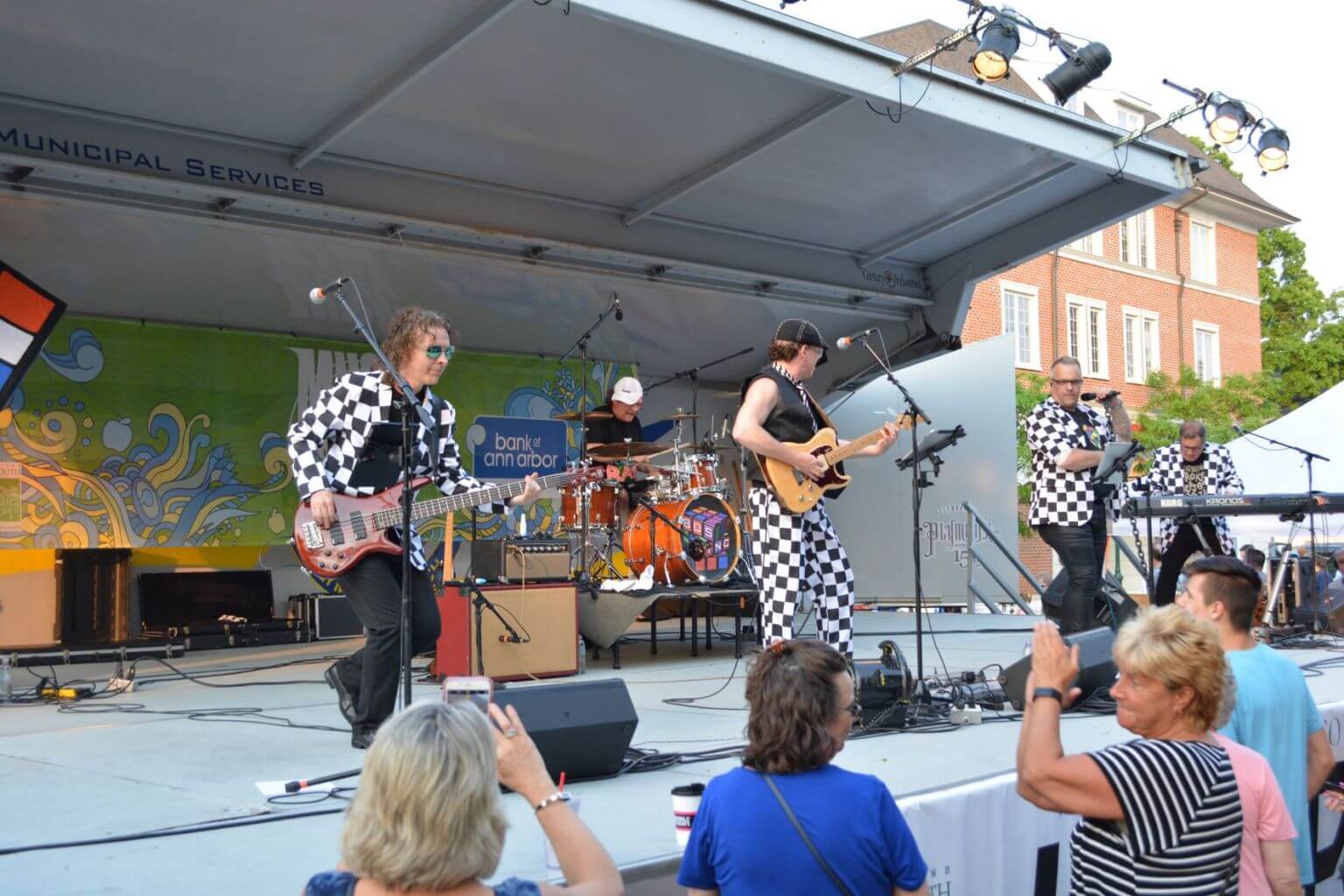 Visitors - Plymouth Community Chamber of Commerce - MI